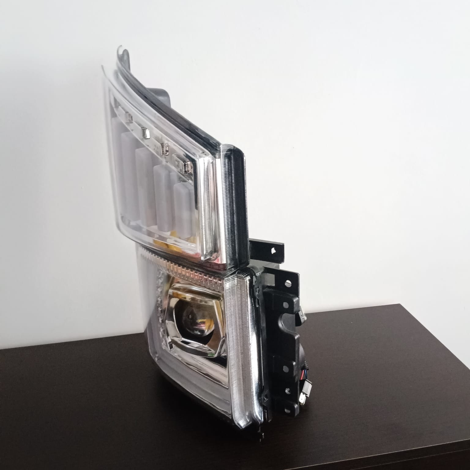 KIT Juego farolas + Direccionales LED DRL para camiones Chevrolet Reward 24 voltios - Image 4