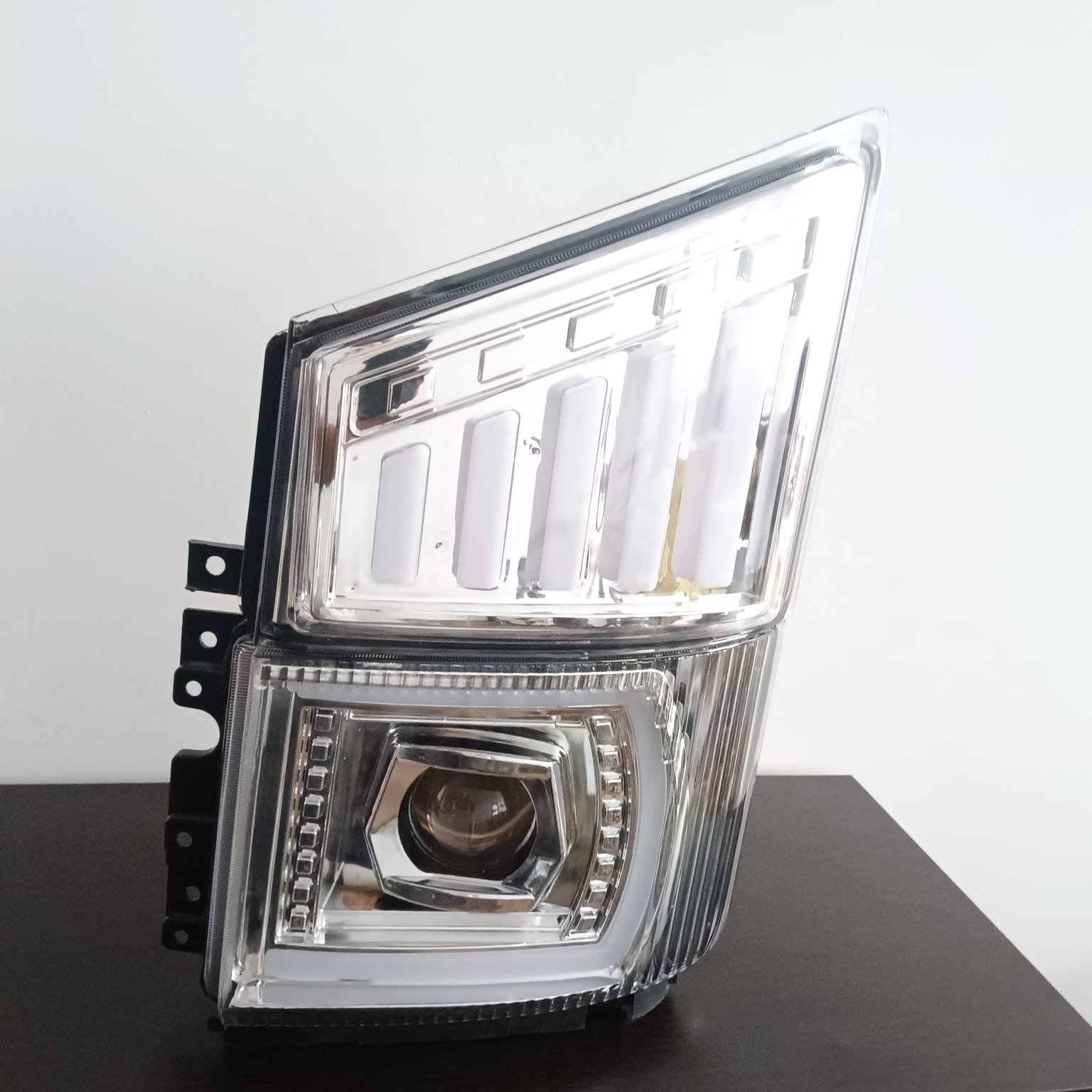 KIT Juego farolas + Direccionales LED DRL para camiones Chevrolet Reward 24 voltios - Image 9